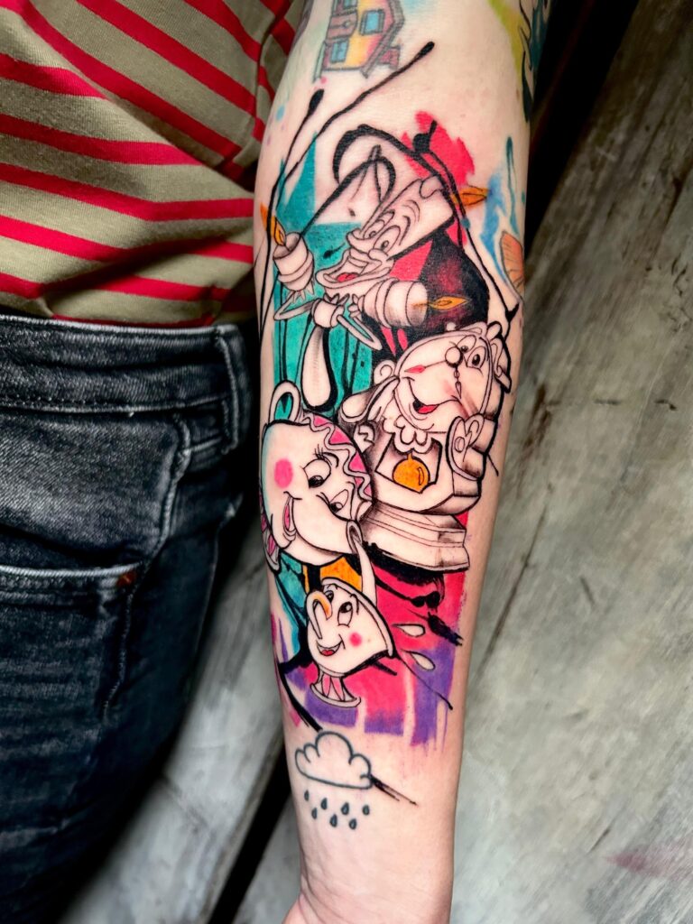 Tatuaggio di Lenny Fastidio, personaggi dei cartoni animati a colori sull'avambraccio
